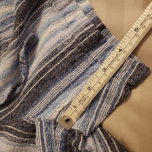 Shorts - Picture 4 of 7